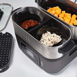Morphy Richards Intellisteam Food Steamer in use.
