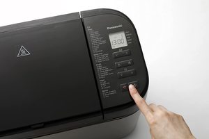 Panasonic SD-YR2550s Silver Automatic Bread Maker's controls.