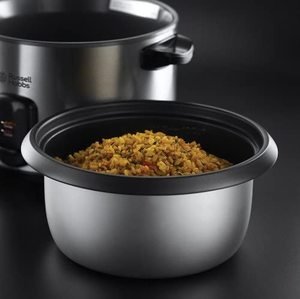 Russell Hobbs 19750 Rice Cooker and Steamer in use.