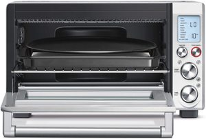 Inside view of the Sage The Smart Oven Pro Mini Oven.