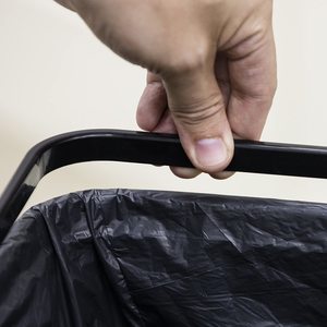 Swan Retro Sensor Bin's press ring.