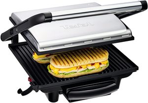 Tefal Inicio Grill in use.
